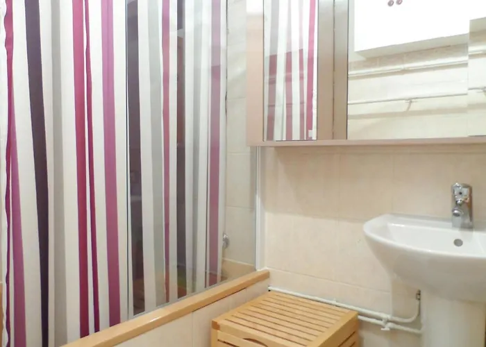 Vakantiehuis Maison Cozy Au Coeur De Avec Terrasse, Proche Plage, Pour 4 Pers., Animaux Acceptes - Fr-1-487-328 Cabourg