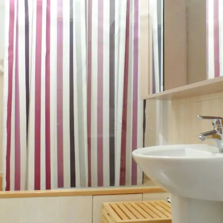 Maison Cozy Au Coeur De Avec Terrasse, Proche Plage, Pour 4 Pers., Animaux Acceptes - Fr-1-487-328