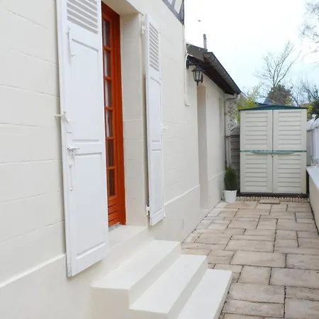 Maison Cozy Au Coeur De Avec Terrasse, Proche Plage, Pour 4 Pers., Animaux Acceptes Ferienhaus